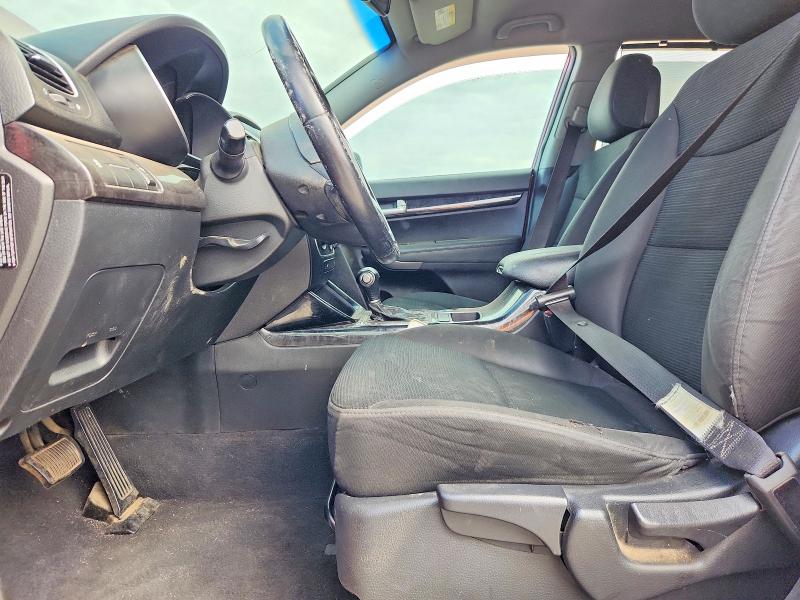 61532426 :رقم المزاد ، 5XYKT3A69EG472428 vin ، 2014 Kia Sorento مزاد بيع