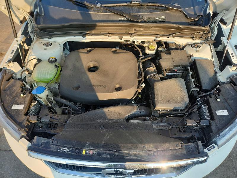 62627636 :رقم المزاد ، YV4162UK8M2507262 vin ، 2021 Volvo Xc40 مزاد بيع