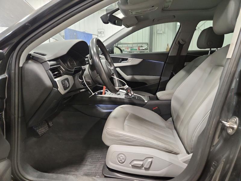 61437256 :رقم المزاد ، WAUANAF46KN010296 vin ، 2019 Audi A4 مزاد بيع