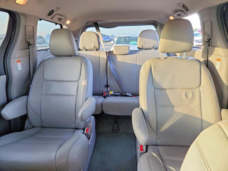 Продаж на аукціоні авто 2015 Toyota Sienna, vin: 5TDDK3DC5FS099146, номер лоту: 60944196