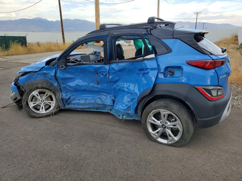 61882776 :رقم المزاد ، KM8K6CABXNU884341 vin ، 2022 Hyundai Kona مزاد بيع