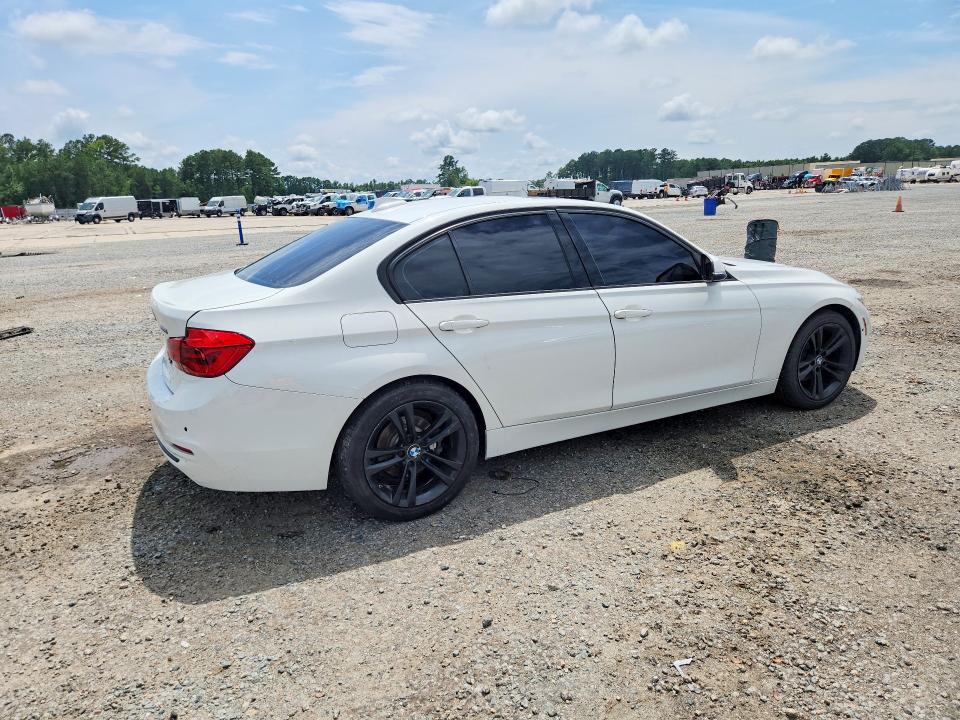 59695156 :رقم المزاد ، WBA8E9G5XGNT44973 vin ، 2016 Bmw 328 مزاد بيع