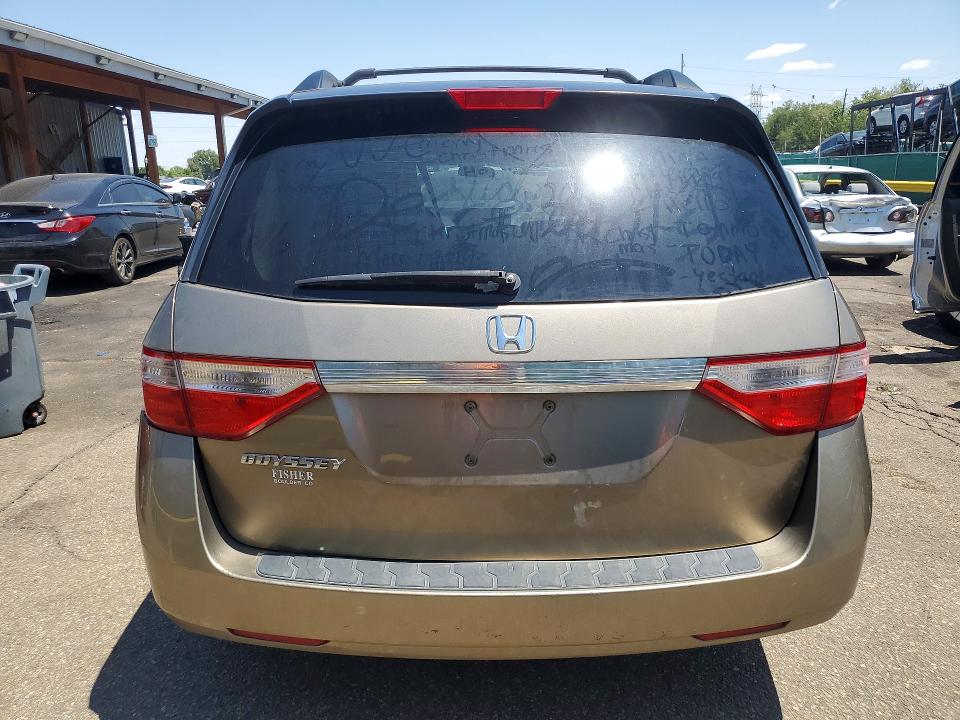 61047026 :رقم المزاد ، 5FNRL5H49BB032677 vin ، 2011 Honda Odyssey مزاد بيع