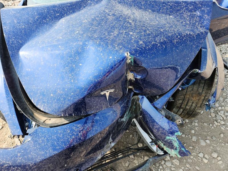 61542926 :رقم المزاد ، 5YJ3E1EC3LF586612 vin ، 2020 Tesla Model 3 مزاد بيع