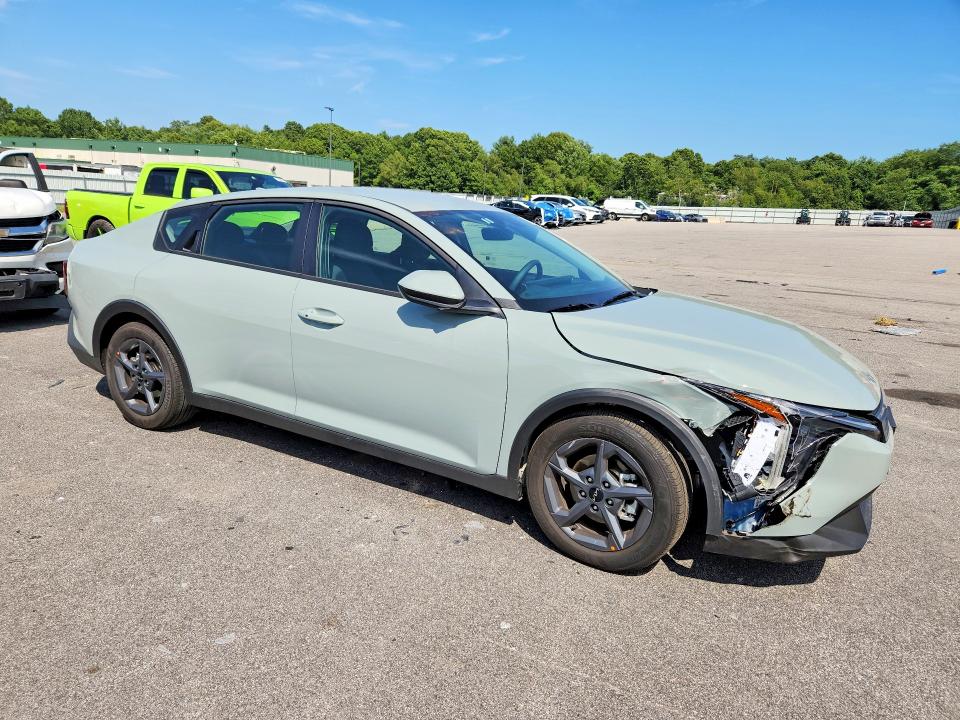 Продаж на аукціоні авто 2026 Kia K4, vin: 3KPFT4DE1TE319448, номер лоту: 60386386