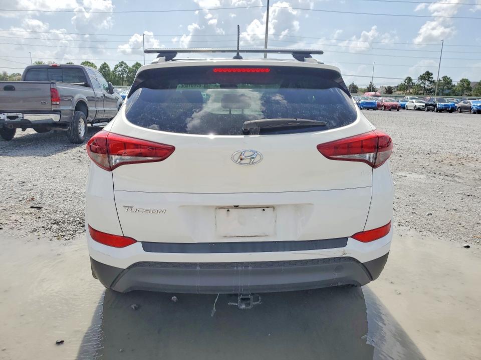 62091606 :رقم المزاد ، KM8J33A4XHU488372 vin ، 2017 Hyundai Tucson مزاد بيع