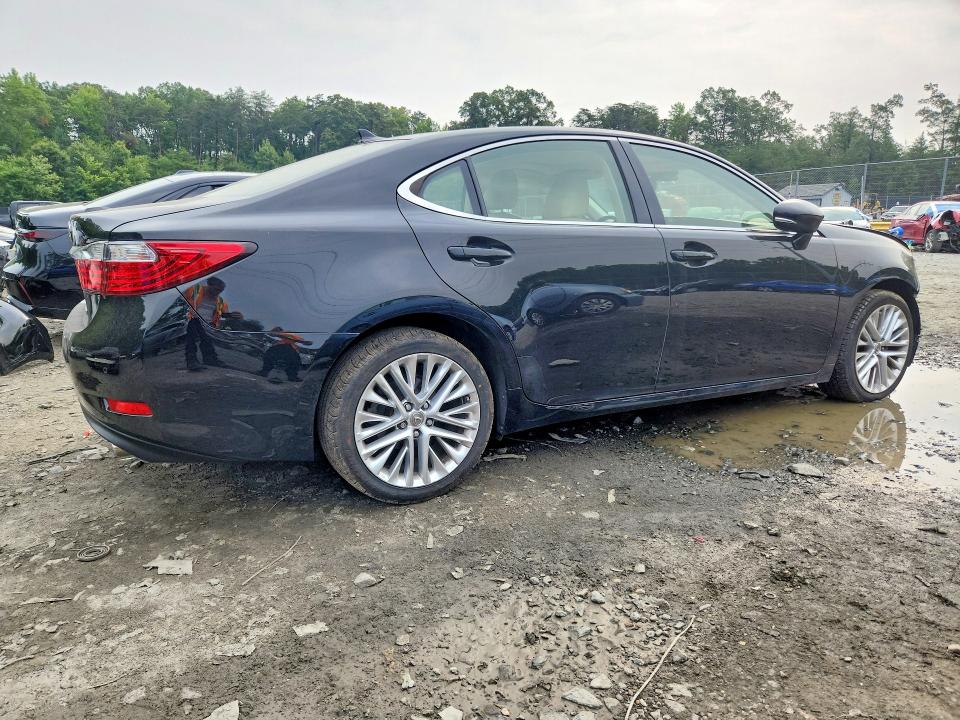 62863976 :رقم المزاد ، JTHBK1GG3F2189511 vin ، 2015 Lexus Es مزاد بيع