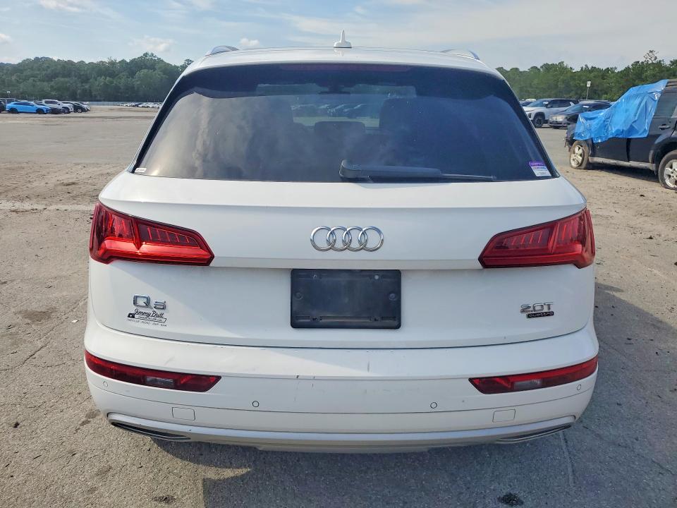 Продаж на аукціоні авто 2018 Audi Q5, vin: WA1BNAFYXJ2171951, номер лоту: 57821716