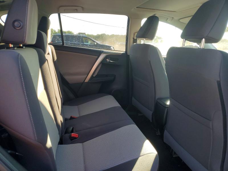 62269106 :رقم المزاد ، 2T3RFREV8FW366825 vin ، 2015 Toyota Rav4 مزاد بيع