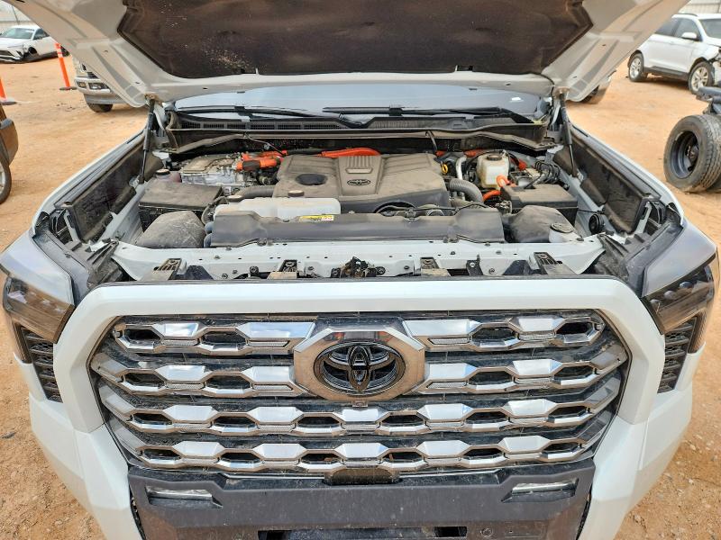 Продаж на аукціоні авто 2025 Toyota Tundra, vin: 5TFMC5DB8SX100634, номер лоту: 60851586