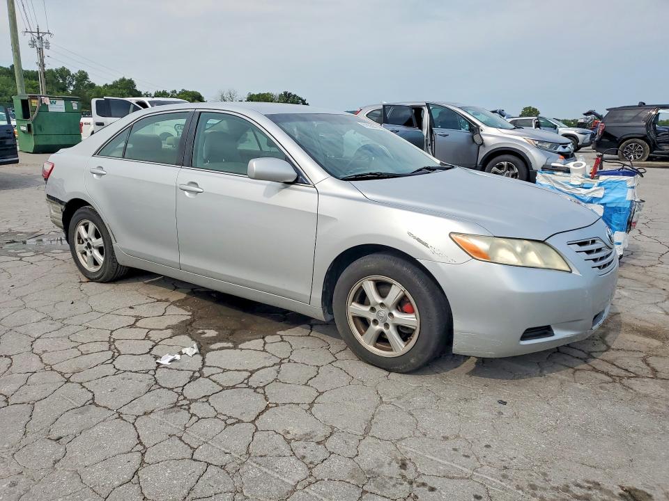 61935876 :رقم المزاد ، 4T1BE46K07U646504 vin ، 2007 Toyota Camry مزاد بيع