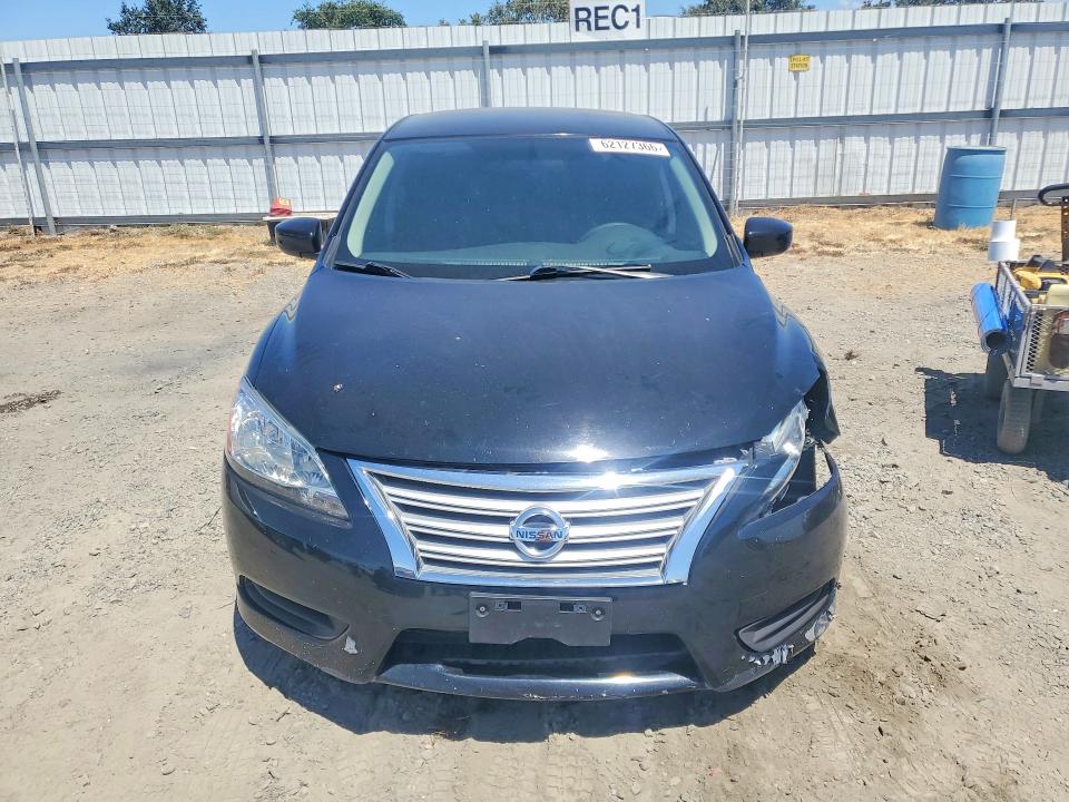 2014 Nissan Sentra მანქანა იყიდება აუქციონზე, vin: 3N1AB7AP8EY279264, აუქციონის ნომერი: 62127366