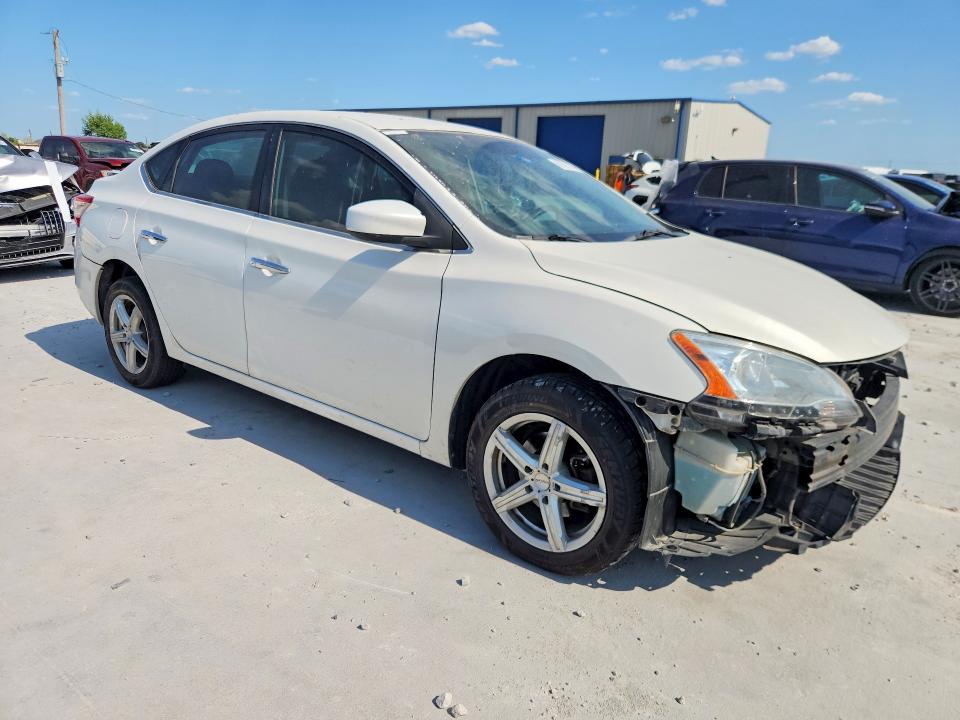 60551876 :رقم المزاد ، 3N1AB7AP8EL689995 vin ، 2014 Nissan Sentra مزاد بيع