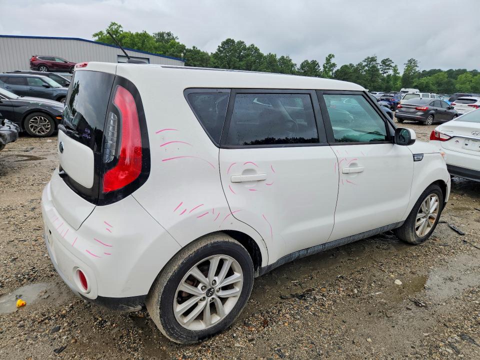 Продажа на аукционе авто 2017 Kia Soul, vin: KNDJP3A55H7417807, номер лота: 60252586