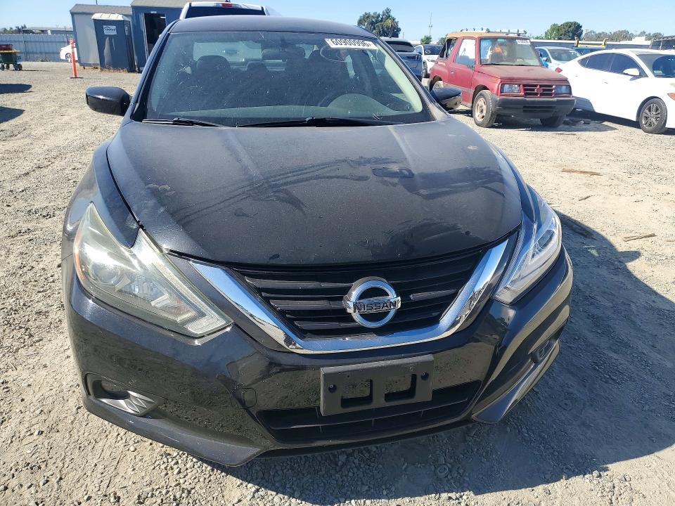 Aukcja sprzedaży 2018 Nissan Altima, vin: 1N4AL3AP4JC127624, numer aukcji: 60900996