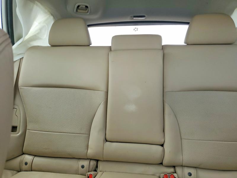 2017 Subaru Outback მანქანა იყიდება აუქციონზე, vin: 4S4BSANC8H3326582, აუქციონის ნომერი: 61009516