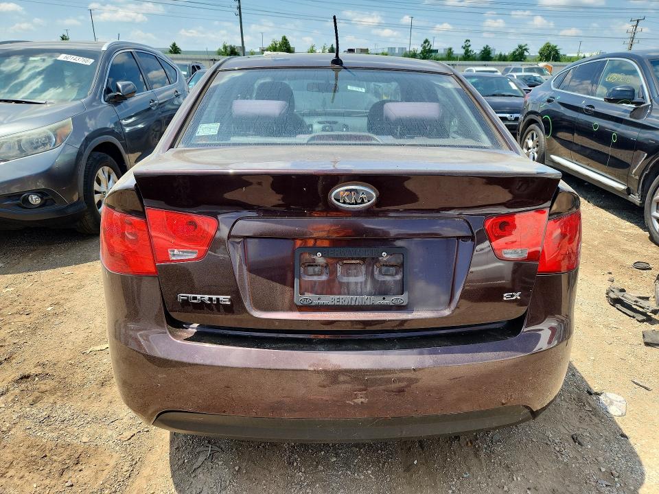 2011 Kia Forte მანქანა იყიდება აუქციონზე, vin: KNAFU4A29B5328025, აუქციონის ნომერი: 60197876