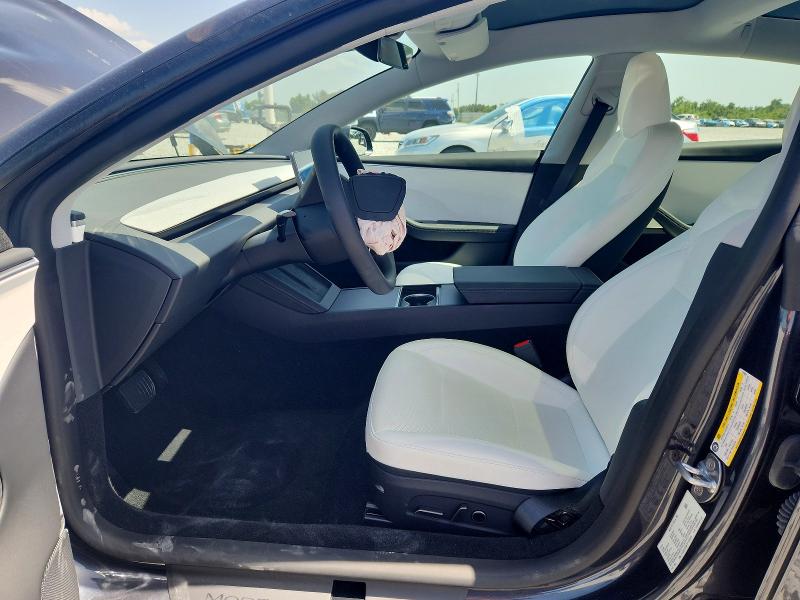 61389106 :رقم المزاد ، 5YJ3E1EB5TF123524 vin ، 2026 Tesla Model 3 مزاد بيع
