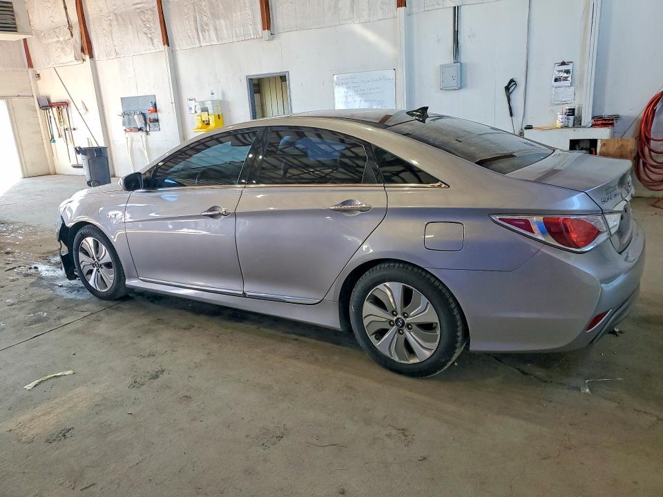 2014 Hyundai Sonata მანქანა იყიდება აუქციონზე, vin: KMHEC4A40EA105012, აუქციონის ნომერი: 63376646