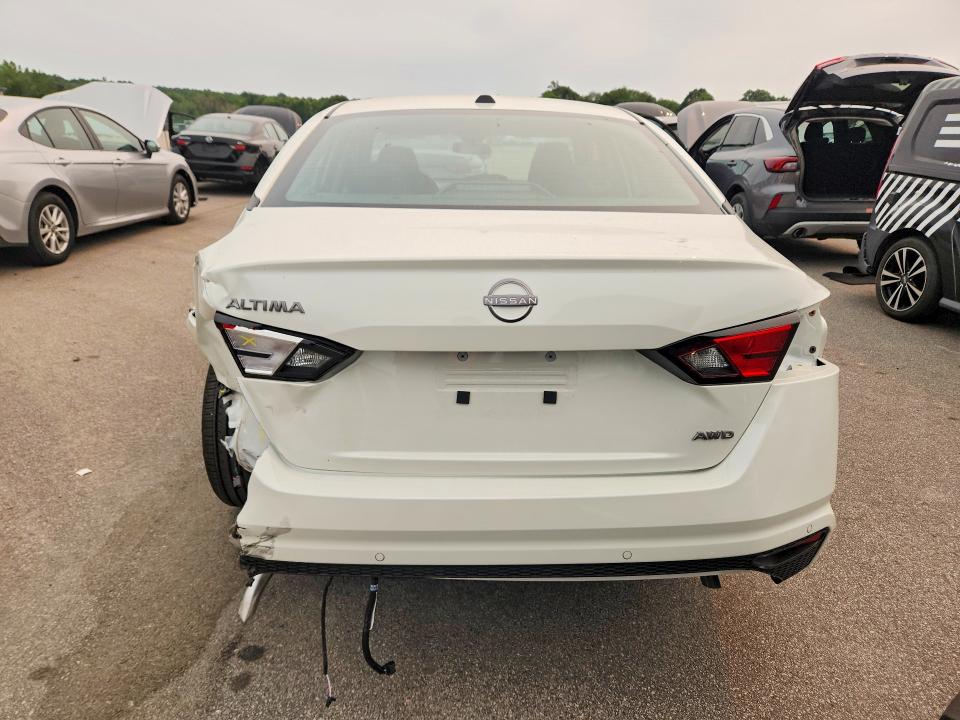 Продаж на аукціоні авто 2026 Nissan Altima, vin: 1N4BL4DW6TN343799, номер лоту: 61120076