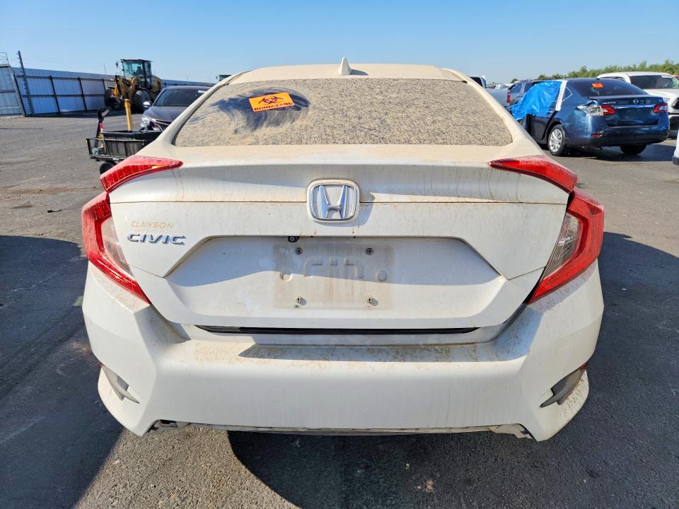 60600186 :رقم المزاد ، 19XFC2F74JE205119 vin ، 2018 Honda Civic مزاد بيع