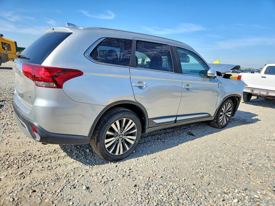 Продаж на аукціоні авто 2020 Mitsubishi Outlander, vin: JA4AZ3A33LZ025893, номер лоту: 62818376