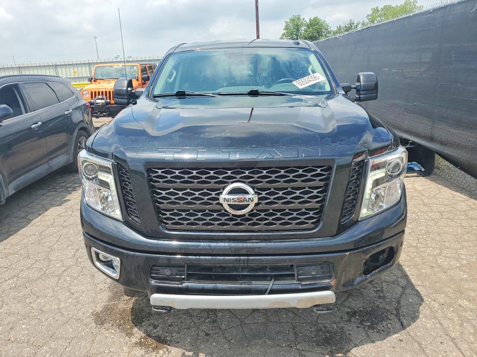 Продажа на аукционе авто 2018 Nissan Titan Xd, vin: 1N6BA1F46JN541609, номер лота: 60504396