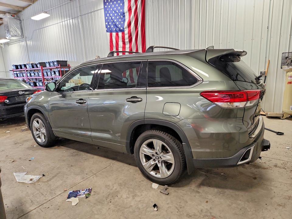 Продаж на аукціоні авто 2019 Toyota Highlander, vin: 5TDDZRFH7KS925531, номер лоту: 61790416