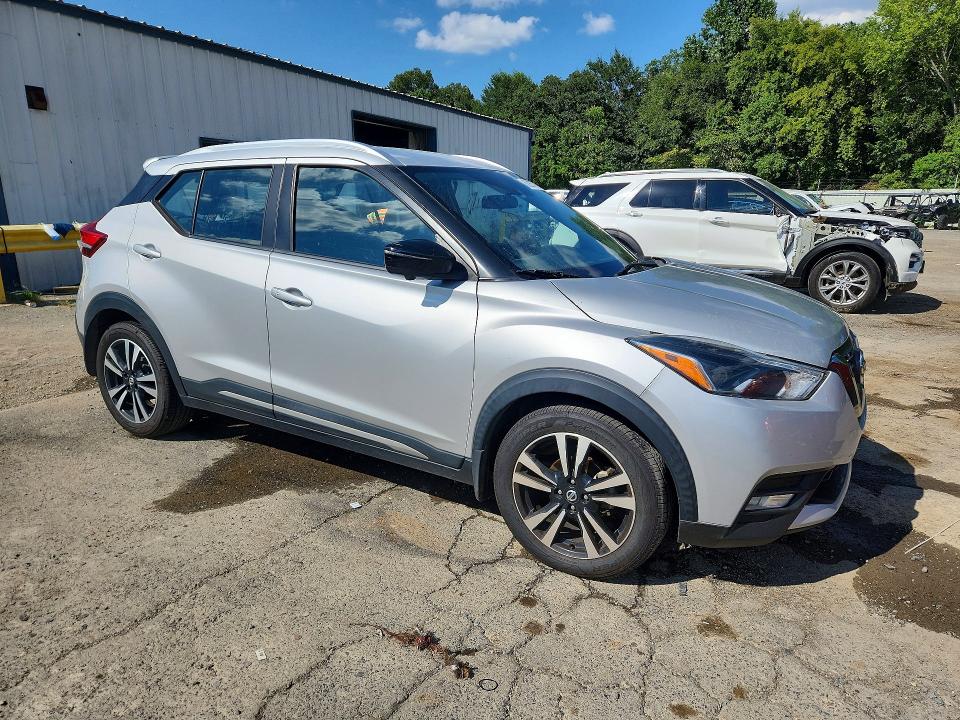 Продаж на аукціоні авто 2019 Nissan Kicks, vin: 3N1CP5CUXKL503676, номер лоту: 62257716