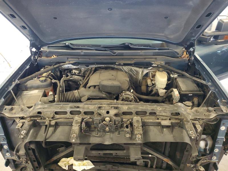 60279326 :رقم المزاد ، 1GT22ZEG6FZ106230 vin ، 2015 Gmc Sierra مزاد بيع