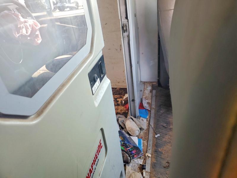 62063306 :رقم المزاد ، 1GB0GRFG2H1132529 vin ، 2017 Chevrolet Express G3500 مزاد بيع