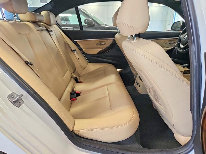 2017 Bmw 330 მანქანა იყიდება აუქციონზე, vin: WBA8D9G59HNU58712, აუქციონის ნომერი: 60743436