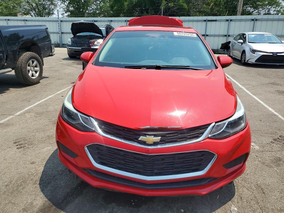 58295256 :رقم المزاد ، 1G1BE5SM1H7188014 vin ، 2017 Chevrolet Cruze مزاد بيع