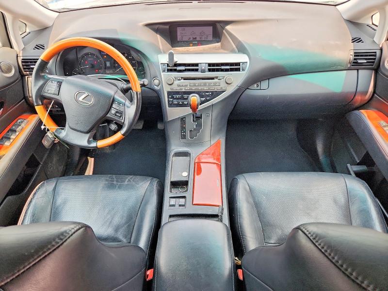 63179936 :رقم المزاد ، 2T2ZK1BA0BC043660 vin ، 2011 Lexus Rx مزاد بيع