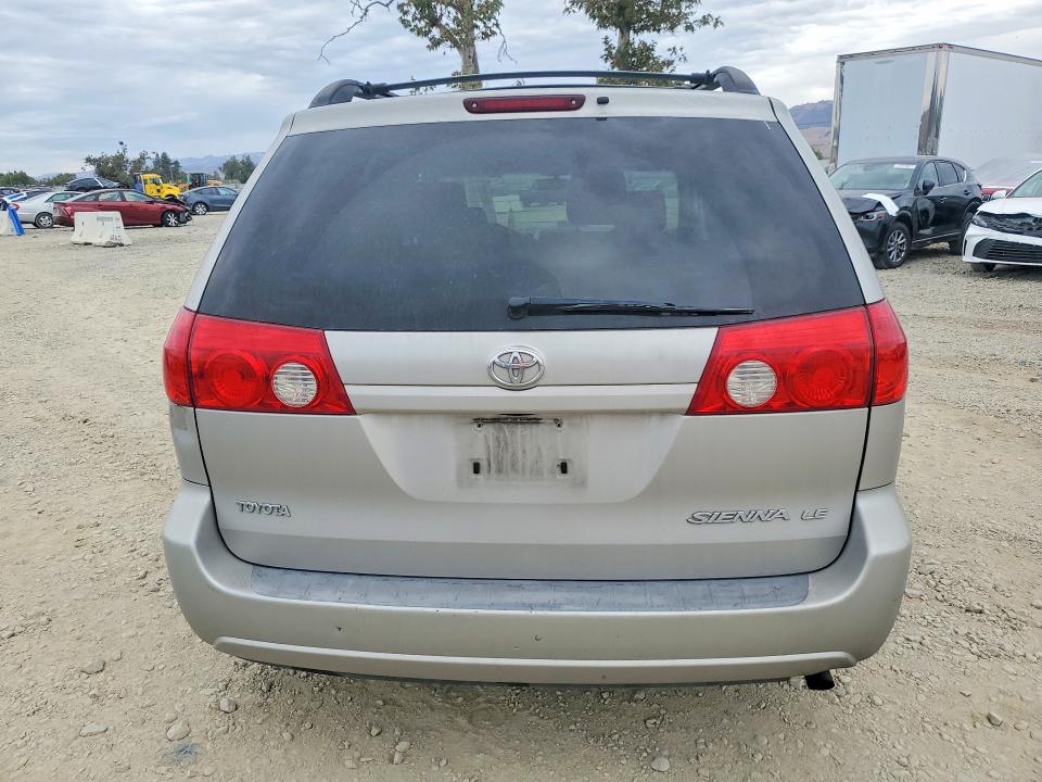 60990936 :رقم المزاد ، 5TDZA23C66S577059 vin ، 2006 Toyota Sienna مزاد بيع