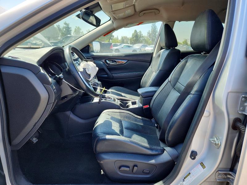 61691646 :رقم المزاد ، JN8AT2MT5JW459216 vin ، 2018 Nissan Rogue مزاد بيع