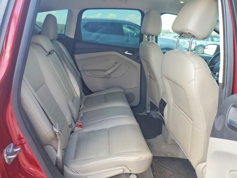 60035236 :رقم المزاد ، 1FADP5BU2FL125198 vin ، 2015 Ford C-max مزاد بيع