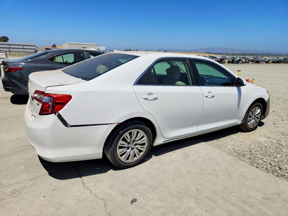 59916806 :رقم المزاد ، 4T1BF1FK5CU541396 vin ، 2012 Toyota Camry مزاد بيع