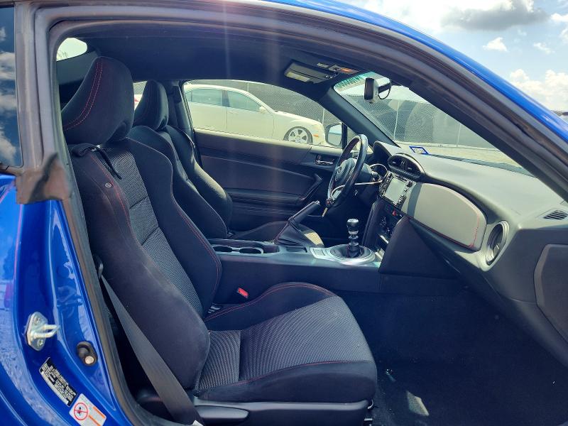41633506 :رقم المزاد ، JF1ZCAB15J9602115 vin ، 2018 Subaru Brz مزاد بيع