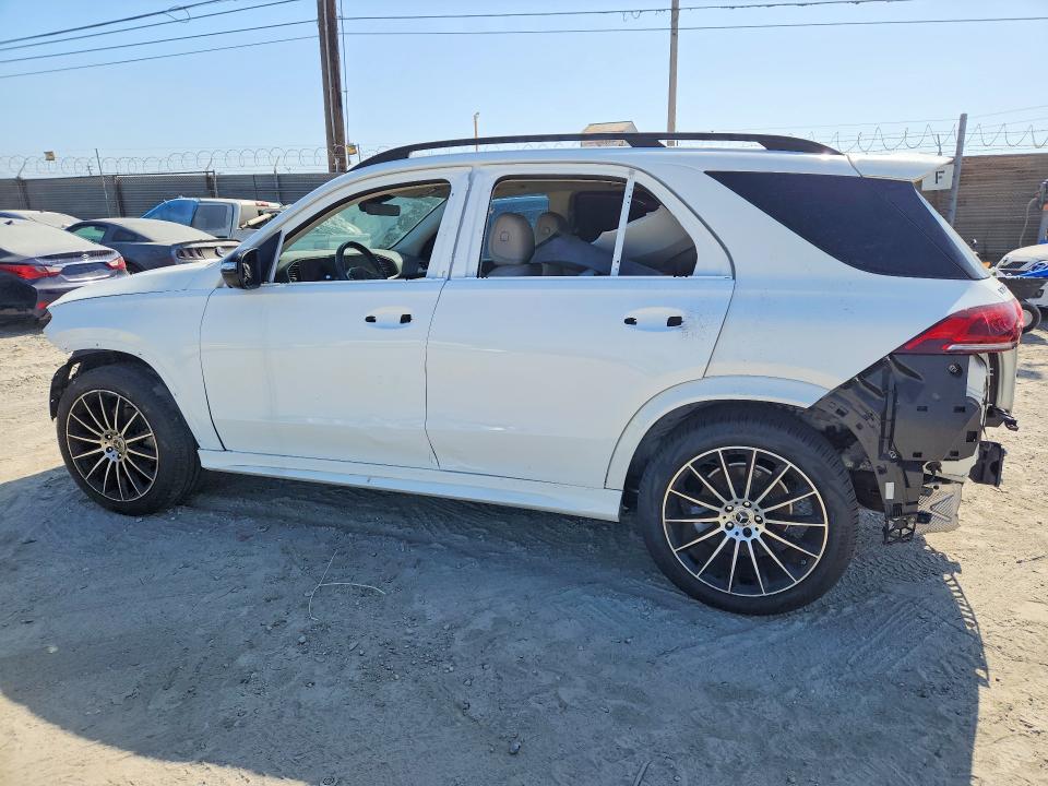 Продажа на аукционе авто 2022 Mercedes-benz Gle, vin: 4JGFB4JB2NA665622, номер лота: 62121286