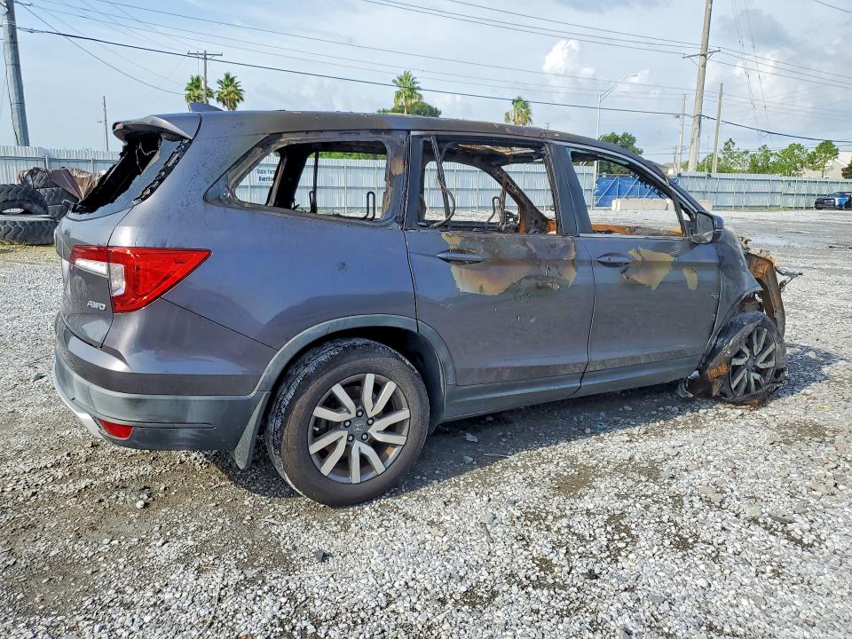 61755566 :رقم المزاد ، 5FNYF6H59KB062831 vin ، 2019 Honda Pilot مزاد بيع