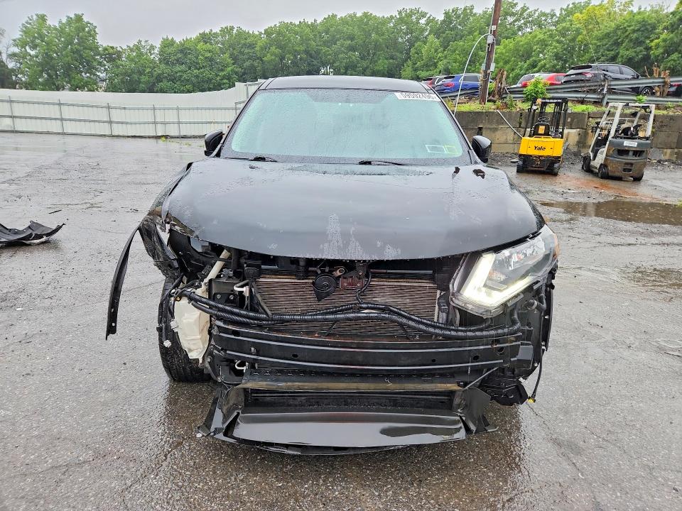 Продаж на аукціоні авто 2017 Nissan Rogue, vin: KNMAT2MV6HP517187, номер лоту: 59592496