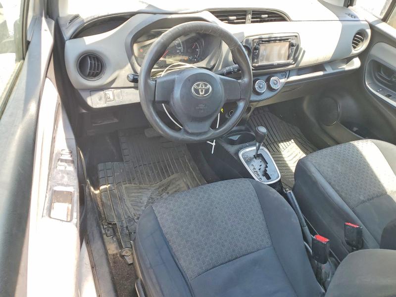 2015 Toyota Yaris მანქანა იყიდება აუქციონზე, vin: VNKJTUD38FA049948, აუქციონის ნომერი: 61053886