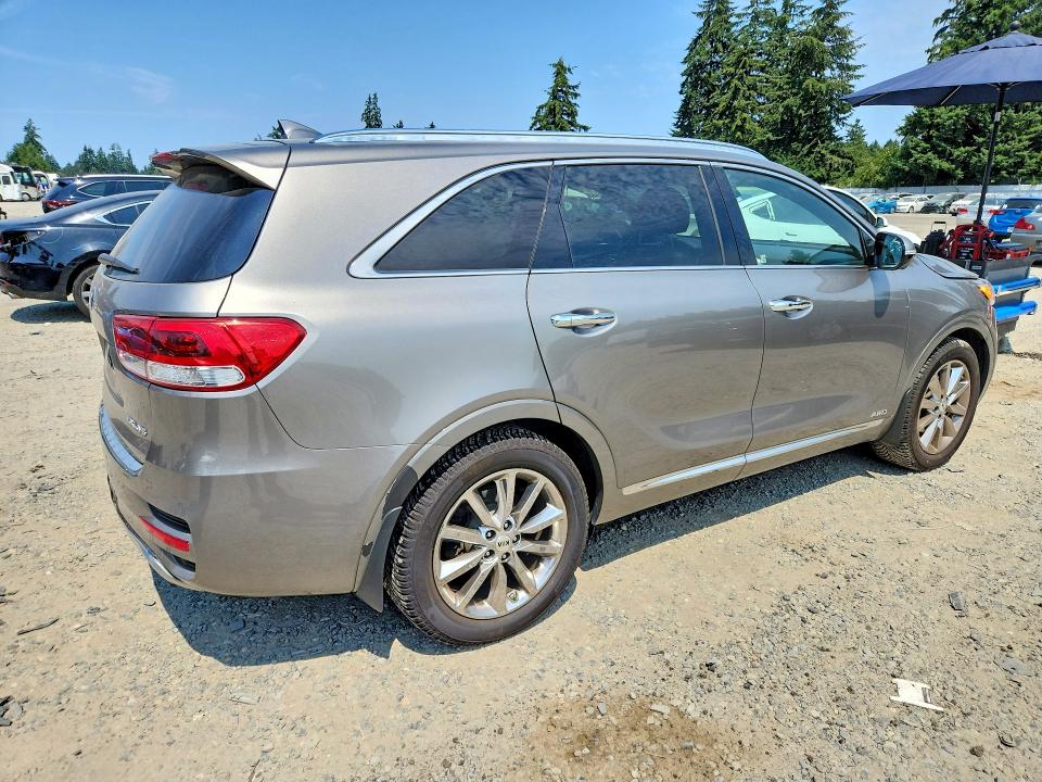 Продаж на аукціоні авто 2018 Kia Sorento, vin: 5XYPKDA58JG364267, номер лоту: 61361596
