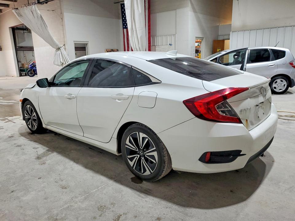 Продаж на аукціоні авто 2016 Honda Civic, vin: 2HGFC1F72GH643971, номер лоту: 60990946