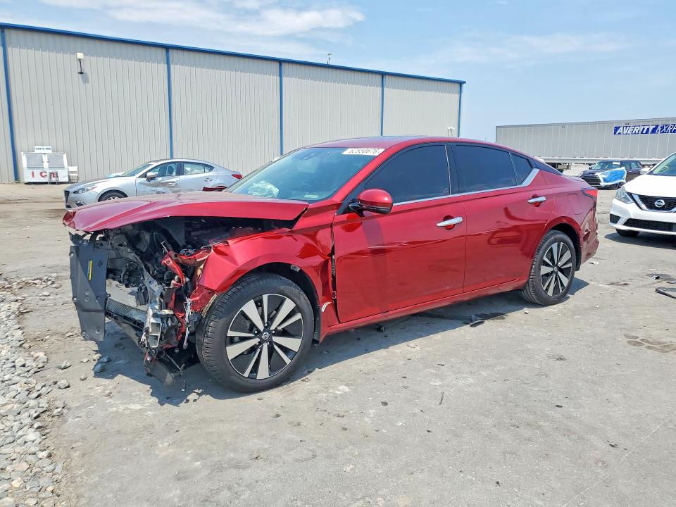 Продажа на аукционе авто 2022 Nissan Altima, vin: 1N4BL4EW7NN359768, номер лота: 62850676