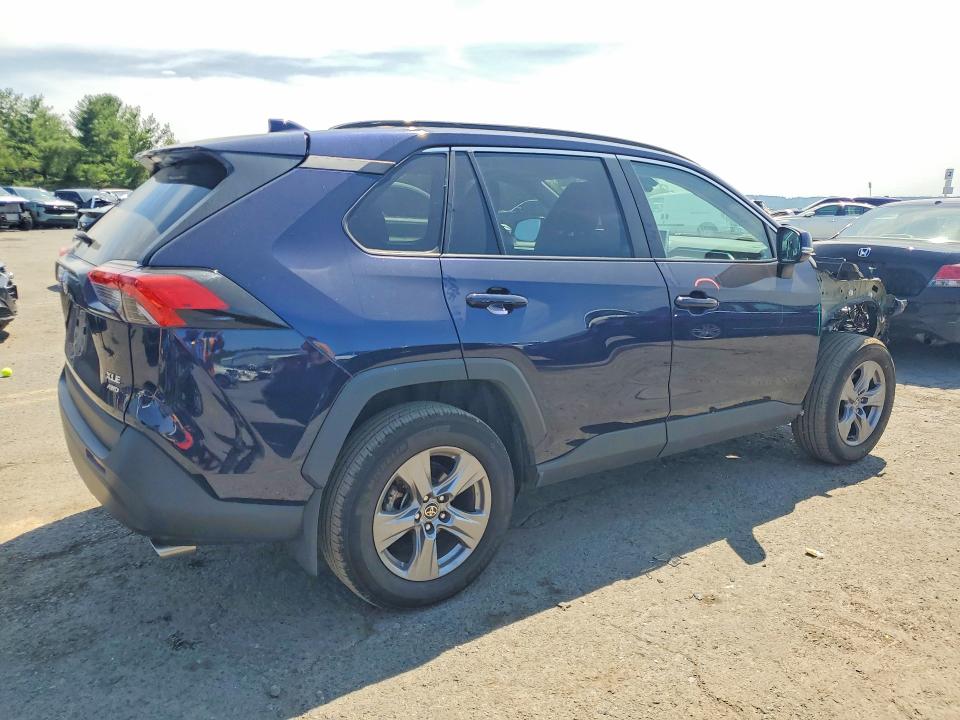 2024 Toyota Rav4 მანქანა იყიდება აუქციონზე, vin: 2T3P1RFV1RW423651, აუქციონის ნომერი: 62274646