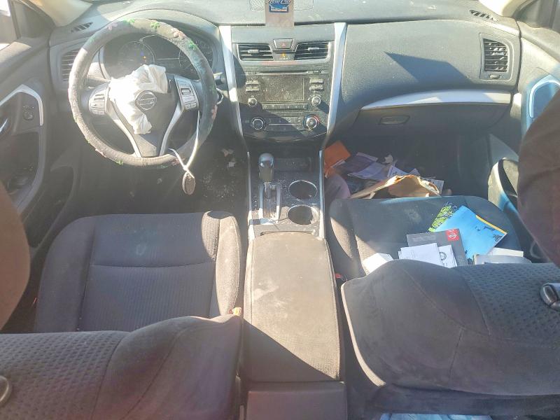 2015 Nissan Altima მანქანა იყიდება აუქციონზე, vin: 1N4AL3AP9FN368607, აუქციონის ნომერი: 60556116