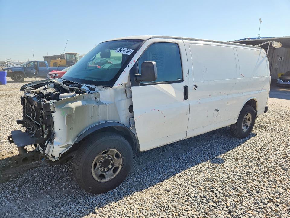60946956 :رقم المزاد ، 1GCWGFCA0D1141454 vin ، 2013 Chevrolet Express G2500 مزاد بيع