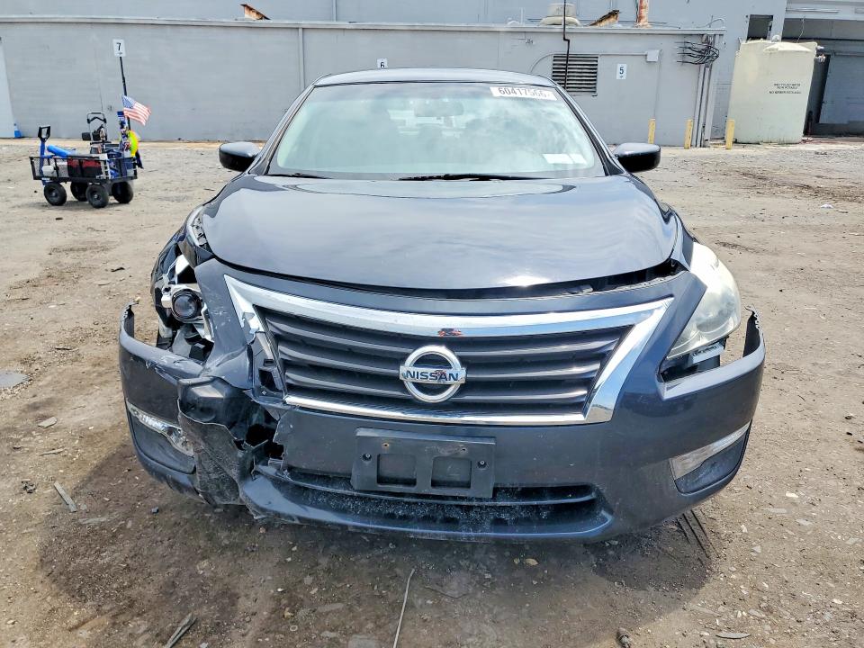 2015 Nissan Altima მანქანა იყიდება აუქციონზე, vin: 1N4AL3AP9FC266624, აუქციონის ნომერი: 60417566